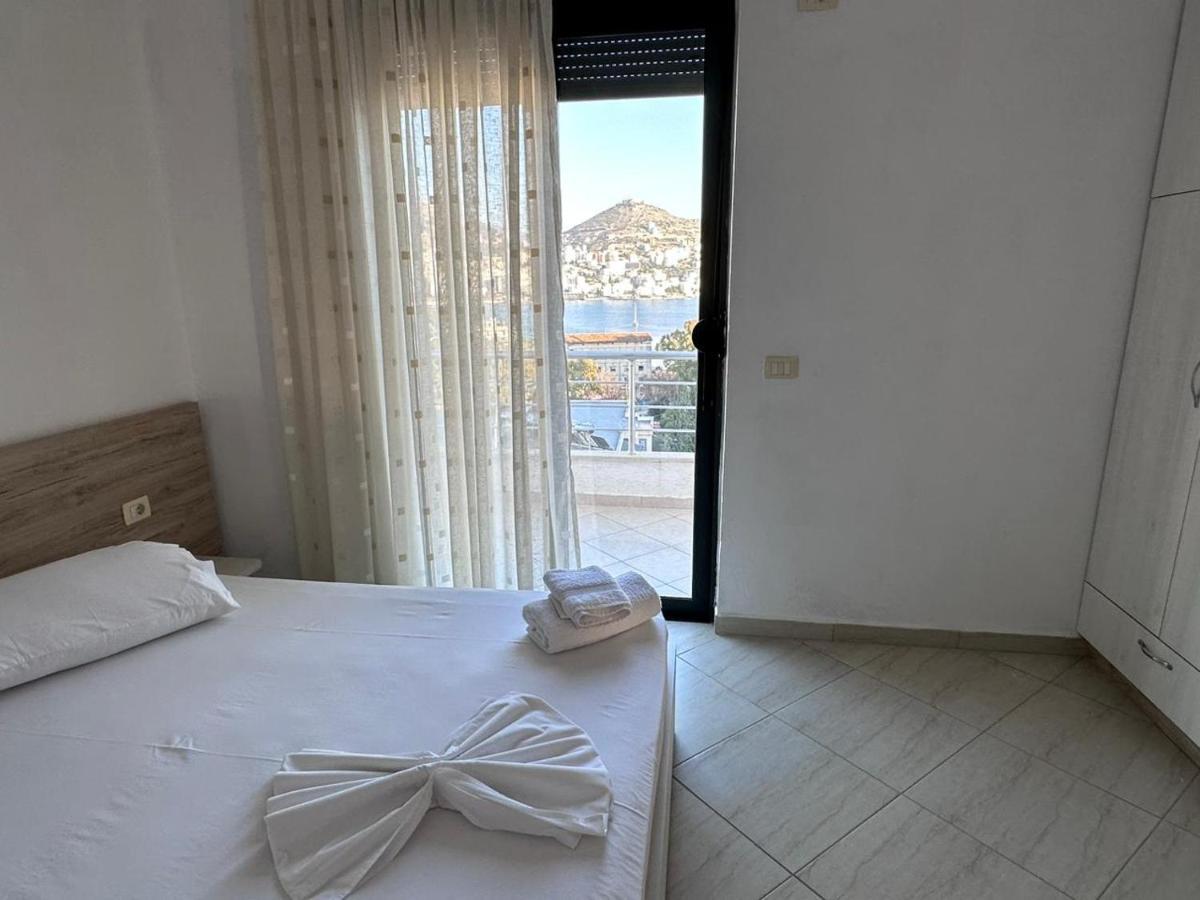 Payo Apartments Sarandë Buitenkant foto