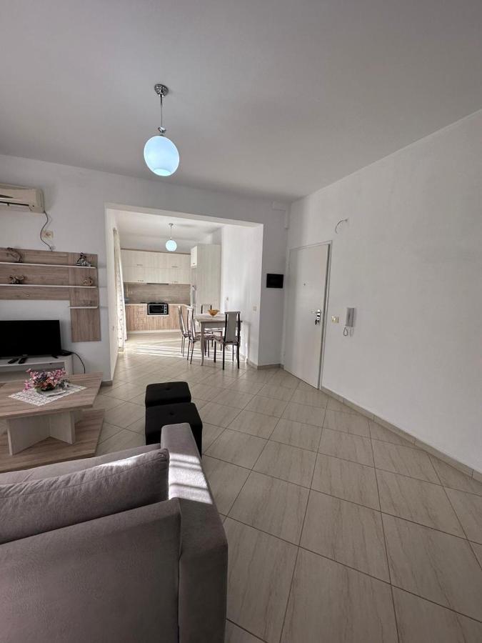Payo Apartments Sarandë Buitenkant foto
