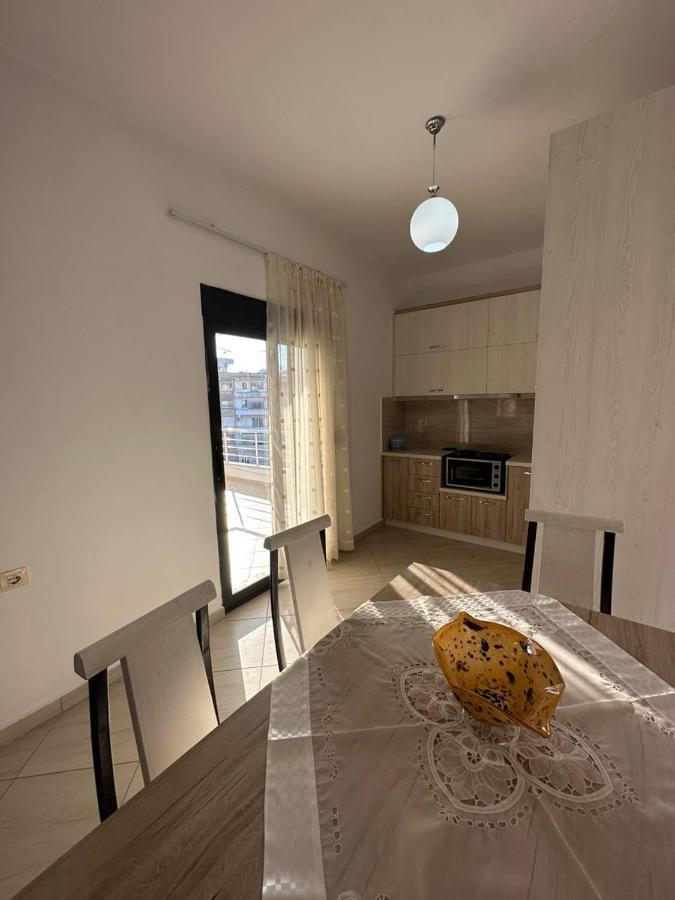 Payo Apartments Sarandë Buitenkant foto