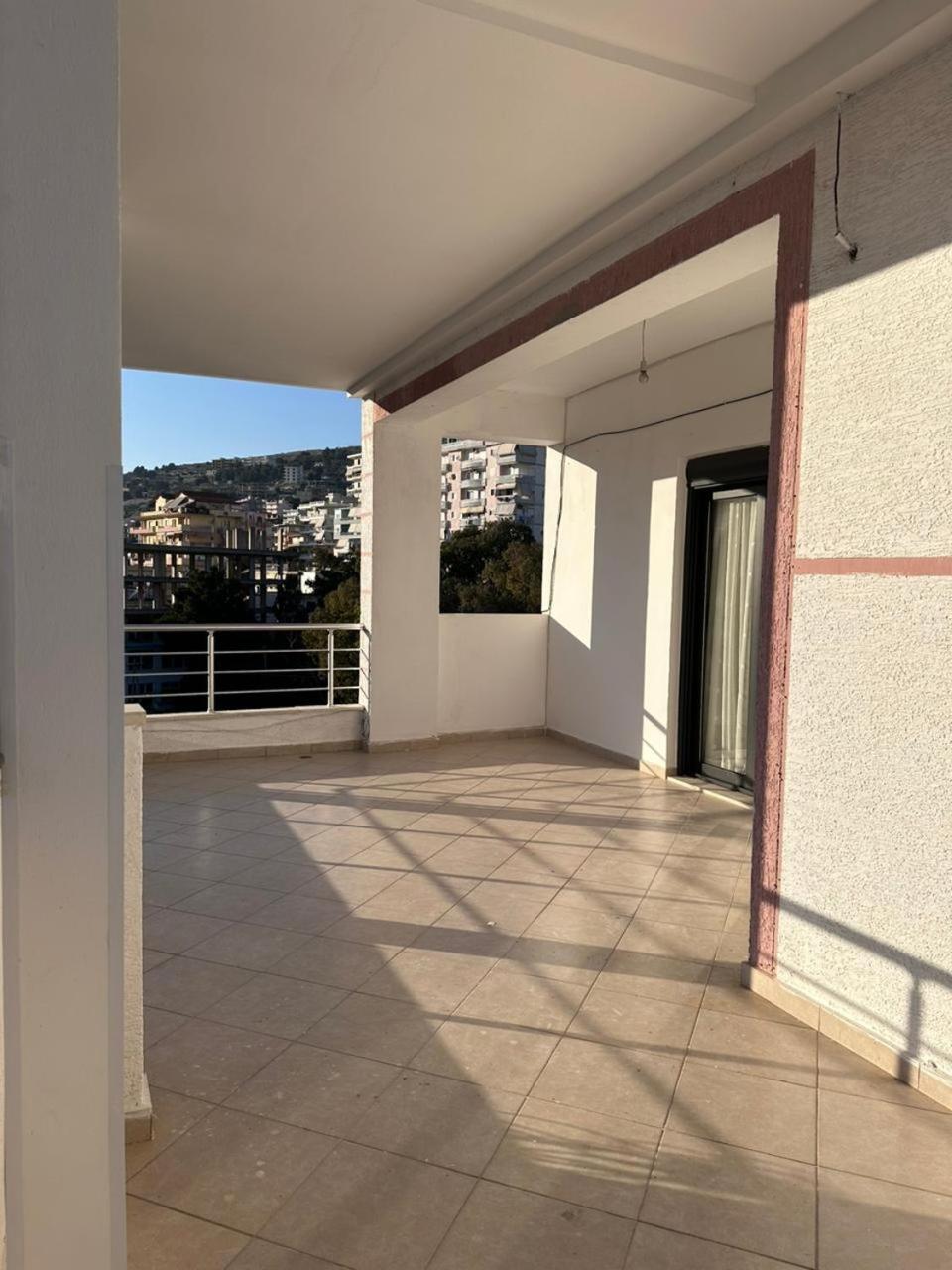 Payo Apartments Sarandë Buitenkant foto